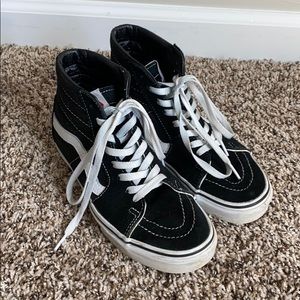 Sk8 Hi Vans